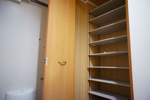 エレガンスの物件内観写真